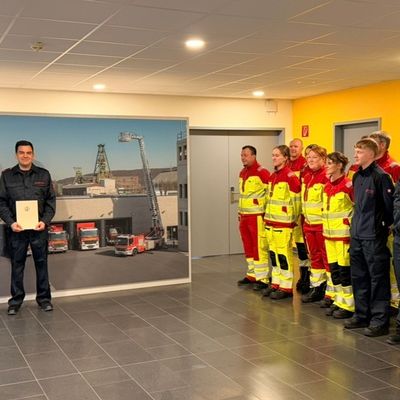 FW Dinslaken: Fünf neue Brandmeister unterstützen die Feuerwehr Dinslaken