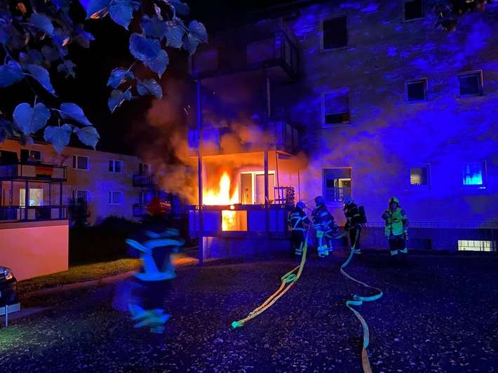 FW-MK: Zwei Brände an Gebäuden