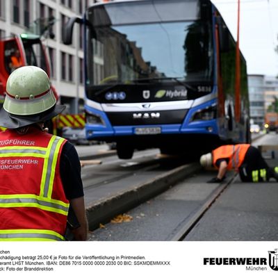 FW-M: Unfreiwilliger Zwischenstopp für Linienbus (Haidhausen)