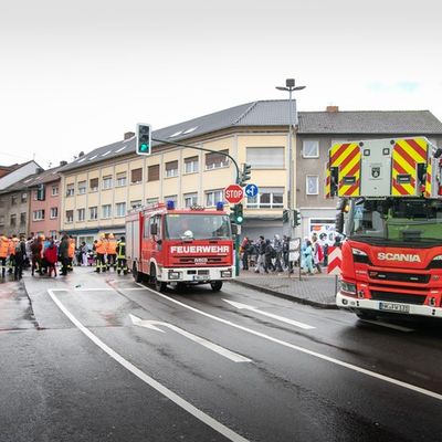 FW LK Neunkirchen: Neunkircher Feuerwehr auch an Rosenmontag im Einsatz