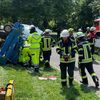 FW-BN: Arbeitsunfall in der Beueler Rheinaue - Arbeiter unter Traktor eingeklemmt