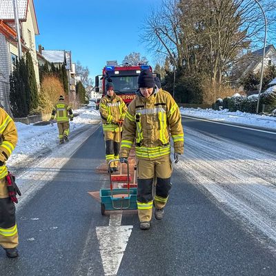 FW-DT: Ölspur in der Innenstadt