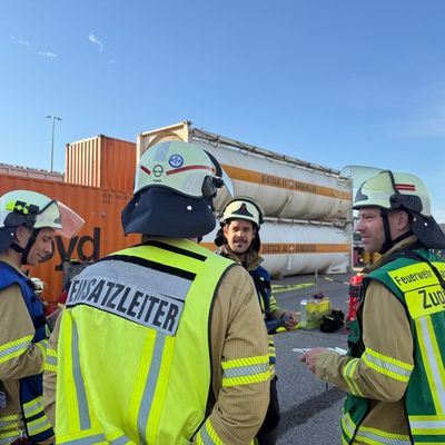 Feuerwehr Weil: Feuerwehreinsatz am Umschlagbahnhof