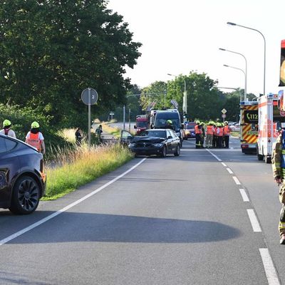 FW Pulheim: Verkehrsunfall auf L183 - Bonnstraße