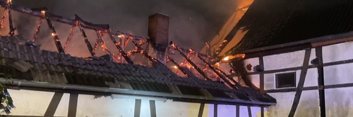 FW-DO: Brand eines landwirtschaftlichen Anwesens in Dortmund-Brechten
