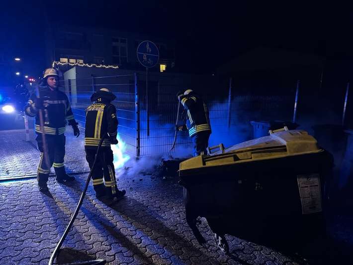 FW Datteln: 2026 fordert bereits in den ersten Stunden die Feuerwehr Datteln