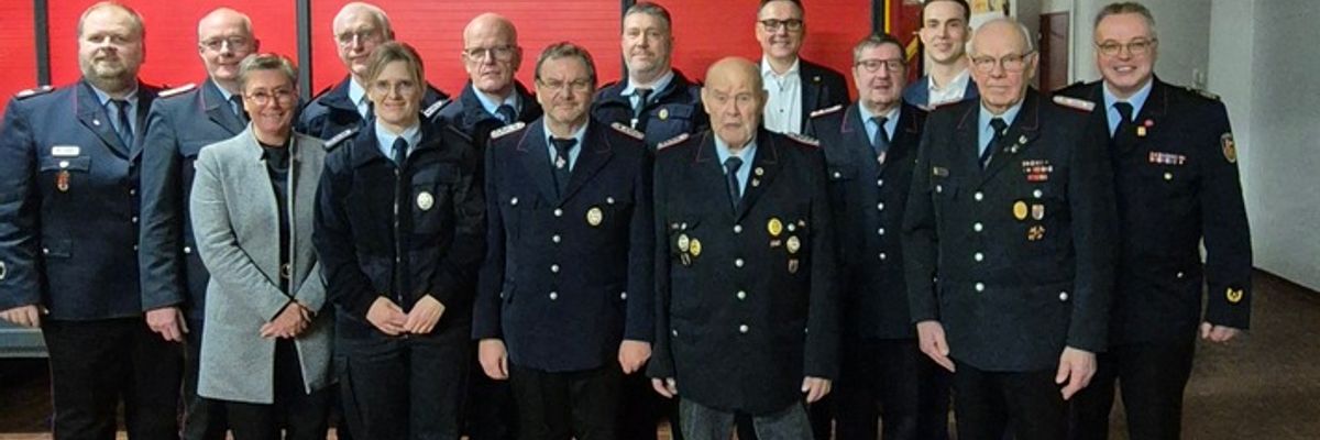 FW-OLL: Jahreshauptversammmlung der Freiwilligen Feuerwehr Hude