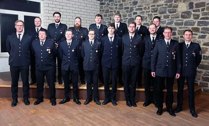 FW Beverungen: Jahresdienstbesprechung der Löschgruppe Tietelsen / Feuerwehrfest im April 2026 wirft seine Schatten voraus
