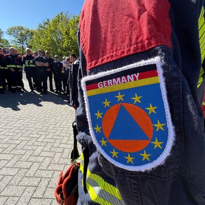 FW-BN: 1. Folgemeldung: EU-Waldbrandmodul in den Niederlanden eingesetzt.