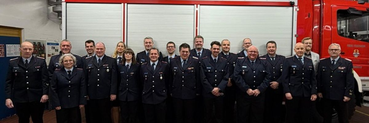 FW Celle: Jahreshauptversammlung der Ortsfeuerwehr Altencelle - Die Wehr absolviert 44 Einsätze und übernimmt die Sonderaufgabe Wasserrettung