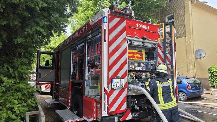 FW Celle: Wohnungsbrand mit einer toten Person