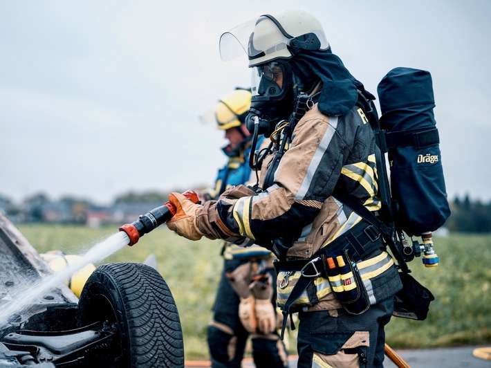 FW Hünxe: Gemeldeter Pkw-Brand auf der BAB 3