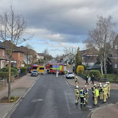 FW Lehrte: Gasaustritt im Keller sorgt für Feuerwehreinsatz