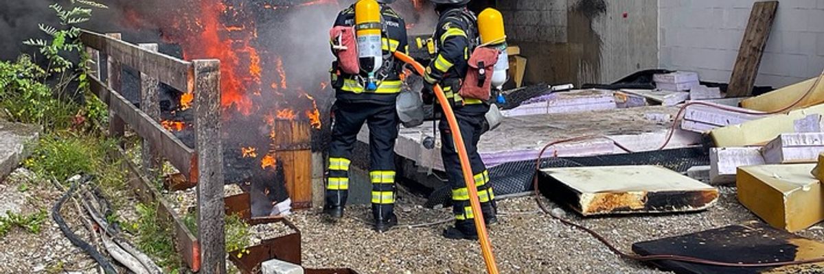 FW-M: Brand auf Baustelle (Milbertshofen)