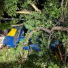 FW-GE: Verkehrsunfall mit einer eingeschlossenen Person