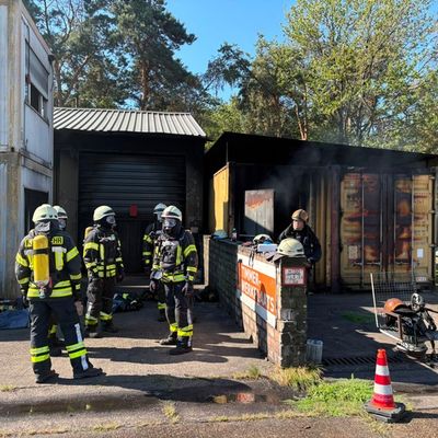 FW-KLE: Wenn Strom zur Gefahr wird: Freiwillige Feuerwehr Bedburg-Hau trainiert den Ernstfall