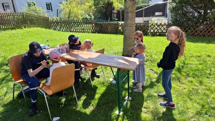 FW-AR: Viel Aktion beim Tag der offenen Tür der Löschgruppe Wennigloh