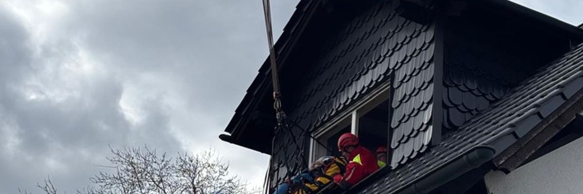 FW Datteln: Medizinischer Notfall fordert Höhenretter des Kreises Recklinghausen