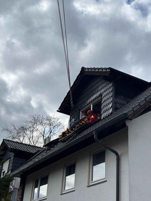 FW Datteln: Medizinischer Notfall fordert Höhenretter des Kreises Recklinghausen