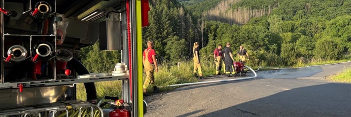 FW VG Asbach: Auf Waldbrände vorbereitet: Einheiten üben gemeinsam