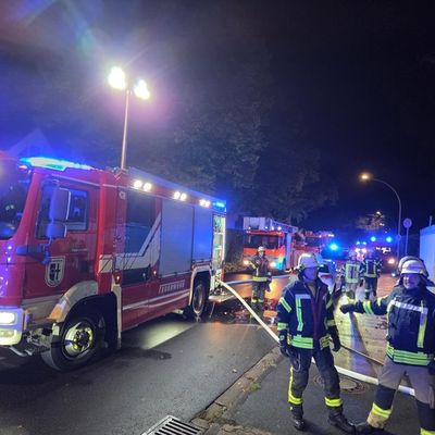 FW Datteln: Wohnungsbrand am Neuer Weg - Eine Person verletzt