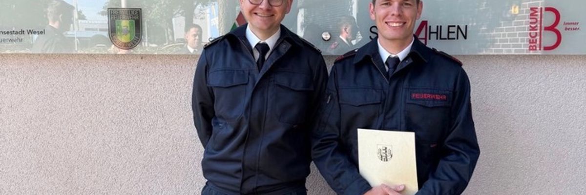 FW Dinslaken: Fünf neue Brandmeister unterstützen die Feuerwehr Dinslaken