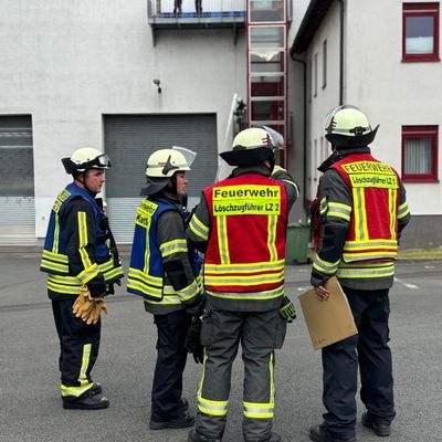 FW-EN: Jahresübung der Feuerwehr Wetter (Ruhr) erfolgreich durchgeführt
