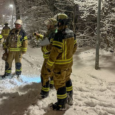 FW Stuttgart: Feuerwehr Stuttgart aufgrund von Schneefall im Einsatz
