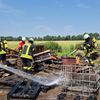 FFW Schiffdorf: Feuer auf landwirtschaftlichen Betrieb - Ausbreitung kann verhindert werden