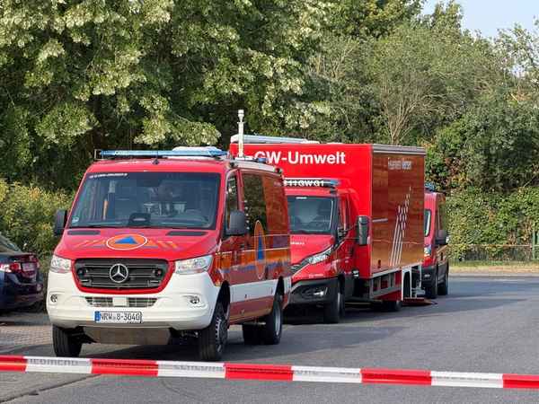 FFW Schwalmtal: Korrekturmeldung: Gefahrstoffeinsatz in einem Industriebetrieb in Waldniel