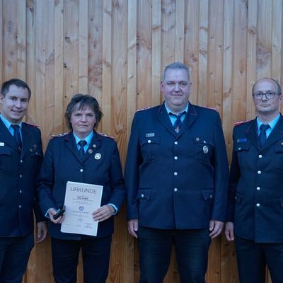FW Flotwedel: Feuerwehr Hohnebostel feiert doppeltes Jubiläum