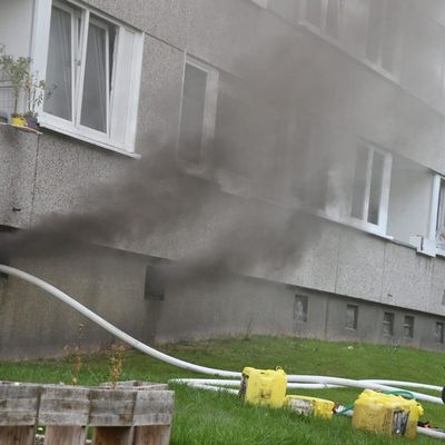 FW-DO: Aufwändige Löscharbeiten bei hochsommerlichen Temperaturen