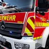FW-MH: Feuerwehr trägt beschädigten Baum ab