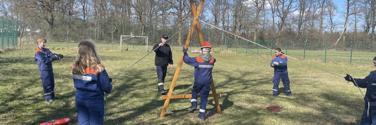 FW-OLL: Kreisjugendfeuerwehr Landkreis Oldenburg startet erfolgreich in die Wettbewerbssaison mit dem Orientierungsmarsch