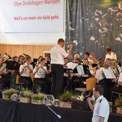 FW Wenden: 90 Jahre Feuerwehr Hünsborn