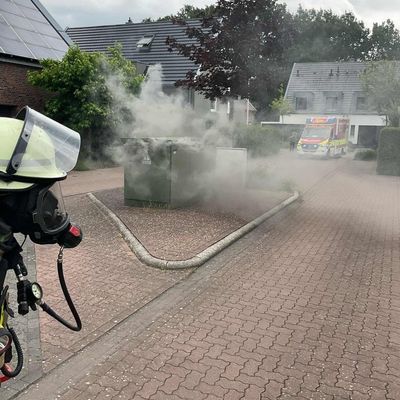 FW Bocholt: Stromausfall nach Trafobrand in Stenern