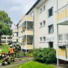 FW-HAAN: Kellerbrand in Mehrparteienhaus - Hund gerettet, mehrere Personen durch Rauchgase verletzt