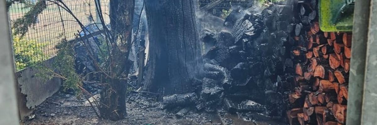 FW-Schermbeck: Garagenbrand