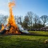 FW Norderstedt: Osterfeuer der Freiwilligen Feuerwehr Harksheide