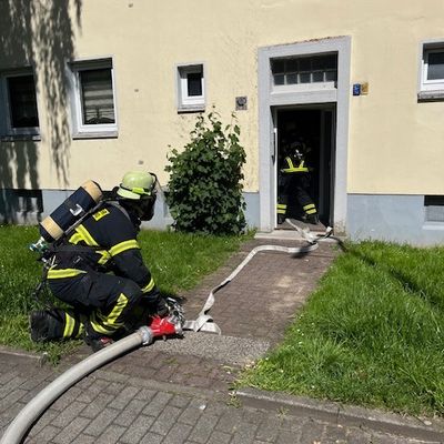 FW-DO: Küchenbrand in Huckarde sorgt für viel Rauch