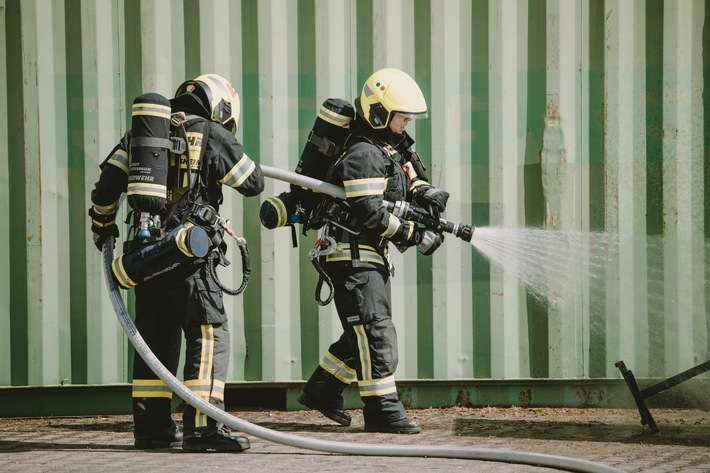 Feuerwehr MTK: Kreisentscheid der Hessischen Feuerwehrleistungsübung: Eddersheim und Kelkheim überzeugen mit starken Leistungen