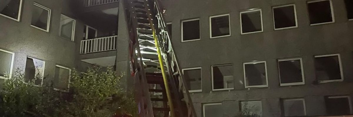 FW-E: Brandereignis in leerstehendem Bürogebäude