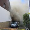 FW LK Neunkirchen: Brand einer Lagerhalle in Hüttigweiler - Feuerwehr verhindert übergreifen auf Nachbargebäude
