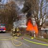 FW-E: Brand einer Gartenlaube in Essen-Schuir - keine Verletzten
