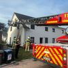FW Lehrte: Wärmepumpe gerät in Ahlten in Brand Flammen drohen auf Wohnhaus überzugreifen