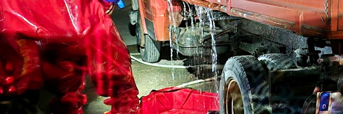 FW Konstanz: Einheitsübergreifende Gefahrstoffübung der Feuerwehr Konstanz