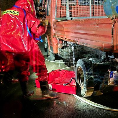 FW Konstanz: Einheitsübergreifende Gefahrstoffübung der Feuerwehr Konstanz