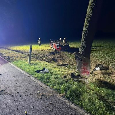 Feuerwehr Kalkar: Verkehrsunfall mit fünf Beteiligten auf der Neulouisendorfer Straße