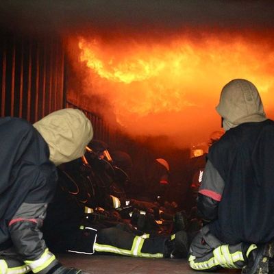 FW-OLL: Eine heiße Sache - Realbrandausbildung der Gemeindefeuerwehr Großenkneten