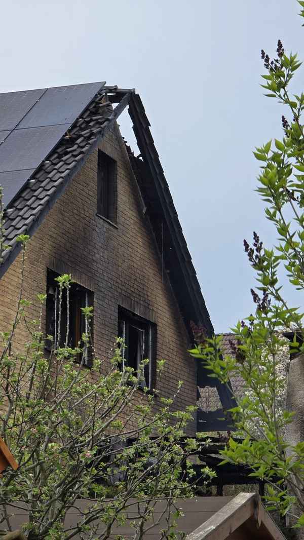 FW-EN: Gebäudebrand in der Wiesenstraße